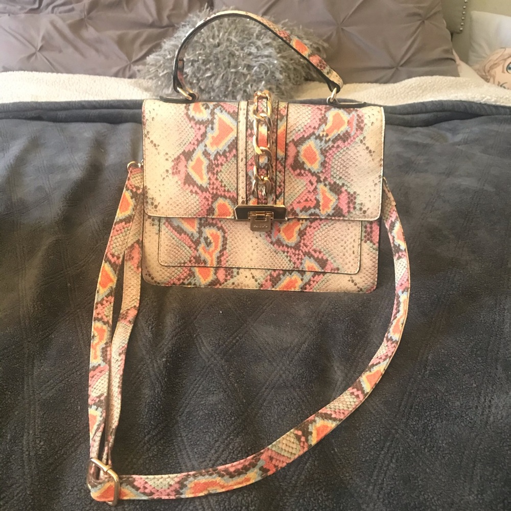 Snake print Aldo purse with a strap